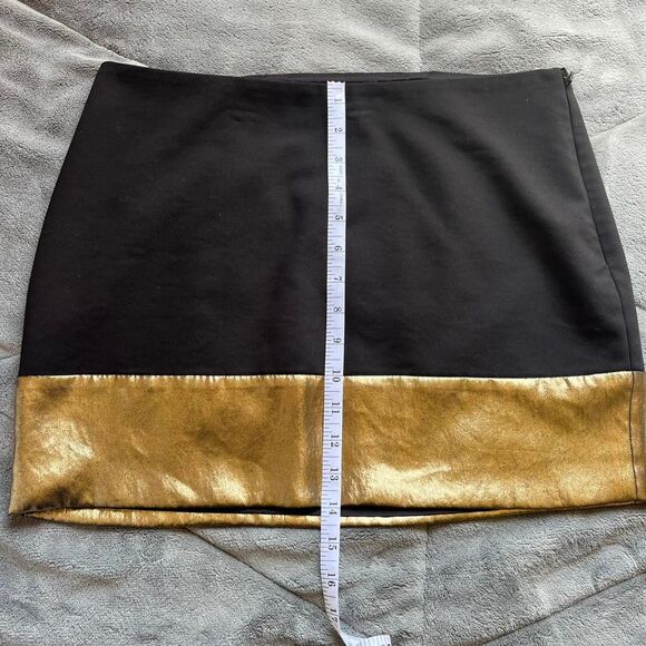 Y2K Express black and metallic gold mini skirt size 6 - Picture 7 of 7